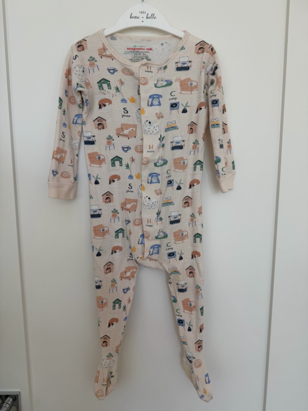 Magnetic Me Cream One-Piece with Multicolor Cozy Icons